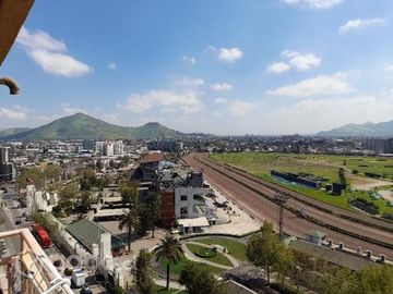 Dpto 2 dormitorios, terraza / Hipodromo Chile