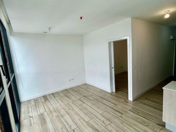 VENDO SUITE EN LA AV. 6 DE DICIEMBRE Y GASPAR DE VILLAROEL