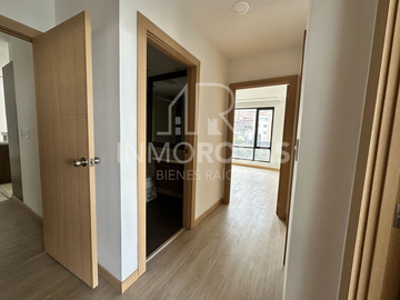 Sector Granda Centeno $161.000 Vendo Dpto. de 3 Dorm.2 parqueaderos, 1 Bod