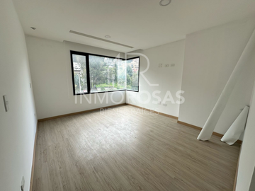 Sector Granda Centeno $161.000 Vendo Dpto. de 3 Dorm.2 parqueaderos, 1 Bod