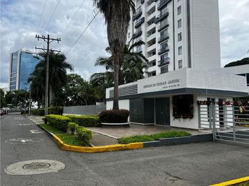 Casa en venta en Rincón de Ciudad Jardín. Cali, Valle del Cauca.
