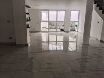 Casa en venta en Rincón de Ciudad Jardín. Cali, Valle del Cauca.