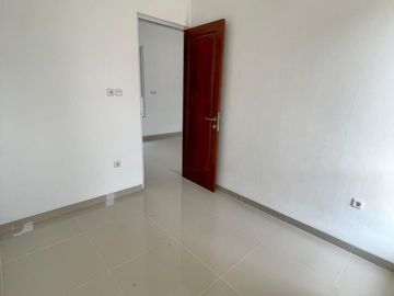 Rumah Deplu Dekat Tol Bintaro, Baru, Dekat Jaksel di Tangsel Kota Tangerang Selatan (AA) Jual Dijual