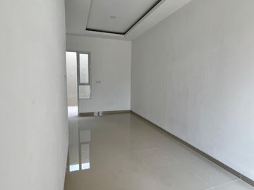 Rumah Deplu Dekat Tol Bintaro, Baru, Dekat Jaksel di Tangsel Kota Tangerang Selatan (AA) Jual Dijual
