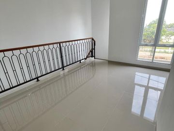 Rumah Deplu Dekat Tol Bintaro, Baru, Dekat Jaksel di Tangsel Kota Tangerang Selatan (AA) Jual Dijual