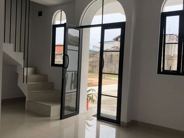 Rumah Mari Cilangkap, Baru +ROOFTOP, Harga Murah Mewah di Jaktim Kota Jakarta Timur (KP) Jual DIjual