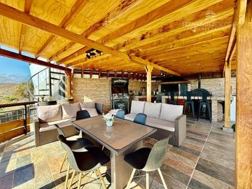LOS ANDES - VENDE CASA 3D 2B PISCINA - COND. JACARANDA