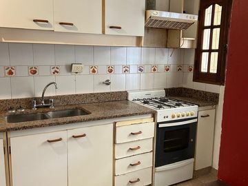 Casa en calle 32 entre 23 y 25 de Verónica, partido de Punta Indio