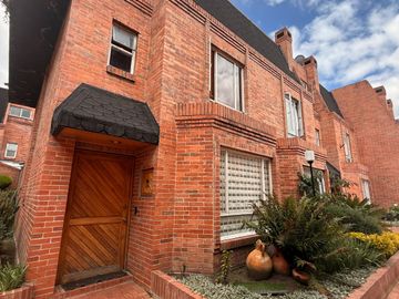 CASA EN VENTA - COLINA CAMPESTRE