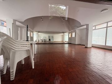 CASA EN VENTA - COLINA CAMPESTRE