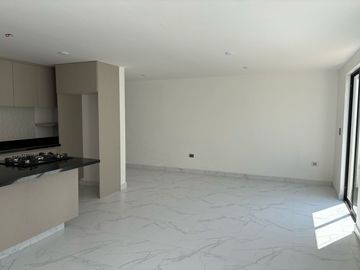 CASA EN VENTA!! RESIDENCIAL ALTANA 28