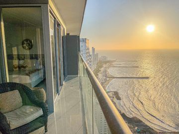 1H Frente al Mar en el Piso 37 de Morros City
