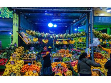 Local Comercial En Alquiler Sjl.