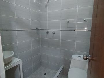 ULTIMO DEPARTAMENTO CON ASCENSOR