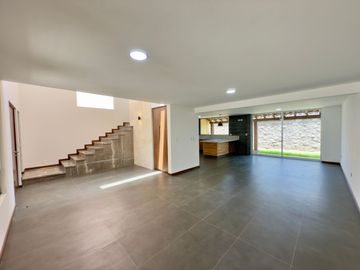 CASA EN VENTA EN ZEREZOTLA SAN PEDRO CHOLULA