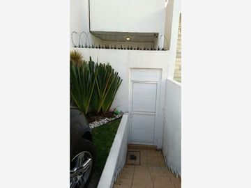 CASA EN VENTA CONDOMINIO MISION DE CONCA. QRO