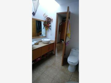 CASA EN VENTA CONDOMINIO MISION DE CONCA. QRO