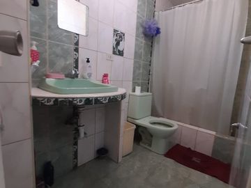 CASA EN URB. PALMERAS