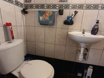 CASA EN URB. PALMERAS