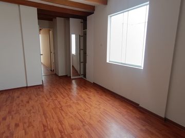 Duplex en Surquillo -Alquiler