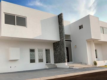CASA EN VENTA MISION DE CONCA, QRO