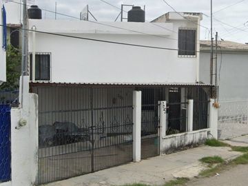 LINDA CASA EN COLONIA JARDINES CHETUMAL QUINTANA ROO