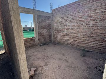 CASA EN VENTA EN MAIPU | 3 Hab. | B° privado