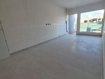 CASA EN VENTA EN MAIPU | 3 Hab. | B° privado