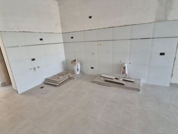 CASA EN VENTA EN MAIPU | 3 Hab. | B° privado