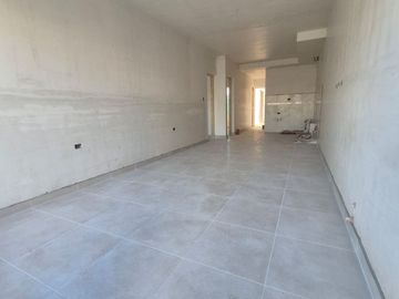 CASA EN VENTA EN MAIPU | 3 Hab. | B° privado