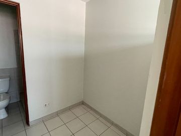 vendo dpto  Elias Aparicio la planicie la molina $245,000