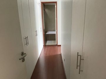 vendo dpto  Elias Aparicio la planicie la molina $245,000