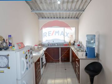 CASA CON LOTE DE TERRENO EN ATUNTAQUI-STO. DOMINGO