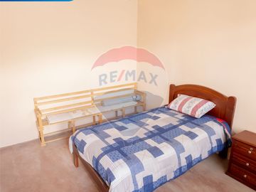 CASA CON LOTE DE TERRENO EN ATUNTAQUI-STO. DOMINGO