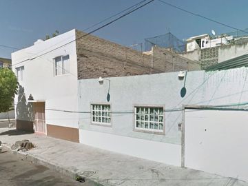 CASA EN VENTA EN COLONIA LIBERACION, AZCAPOTZALCO. OPORTUNIDAD DE REMODELACION