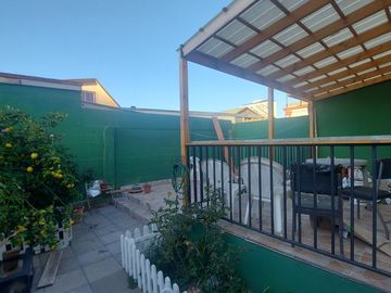 SE VENDE HERMOSA CASA EN MATTA-PLACERES,VALPARAISO