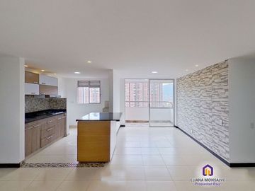 Apartamento de 3 alcobas en venta. Itagüí - Suramérica