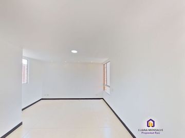 Apartamento de 3 alcobas en venta. Itagüí - Suramérica