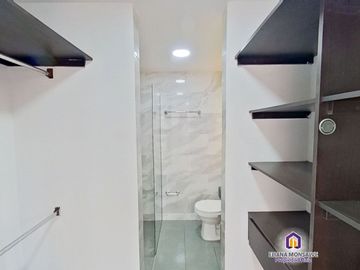 Apartamento de 3 alcobas en venta. Itagüí - Suramérica