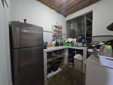 Oportunidad Venta De Casa De Dos Pisos En Pachacámac En Las Laderas