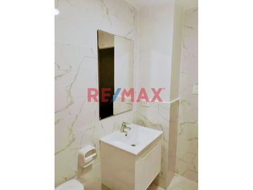 Venta De Moderno Departamento En Magdalena Del Mar DE 79M2