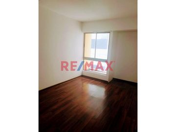 Venta De Moderno Departamento En Magdalena Del Mar DE 79M2