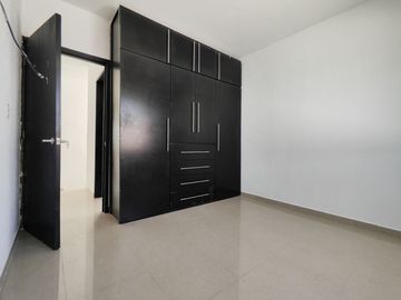 CASA EN VENTA EN CONDOMINIO AGUASCALIENTES SUR SANTA MONICA SAMS HEB COLEGIO STANFORD iINVERSIONISTAS