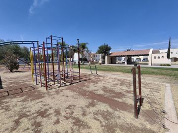 CASA EN VENTA EN CONDOMINIO AGUASCALIENTES SUR SANTA MONICA SAMS HEB COLEGIO STANFORD iINVERSIONISTAS