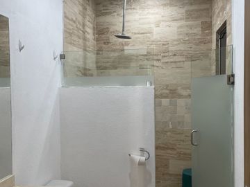 Bonito departamento en primer piso, al sur de León, zona Mayorazgo