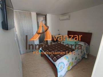VENDO APARTAMENTO LA UNIVERSIDAD PLAZA