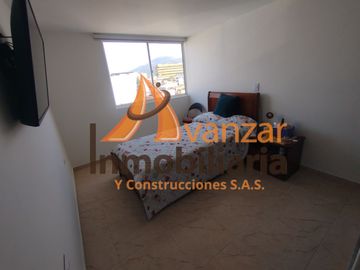 VENDO APARTAMENTO LA UNIVERSIDAD PLAZA