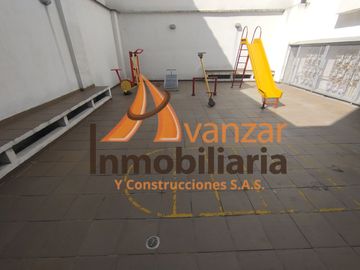 VENDO APARTAMENTO LA UNIVERSIDAD PLAZA