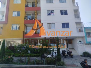 VENDO APARTAMENTO LA UNIVERSIDAD PLAZA