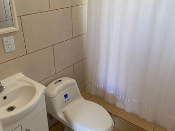 PRECIO IMPERDIBLE! Hermosa Casa en Condominio en Paine